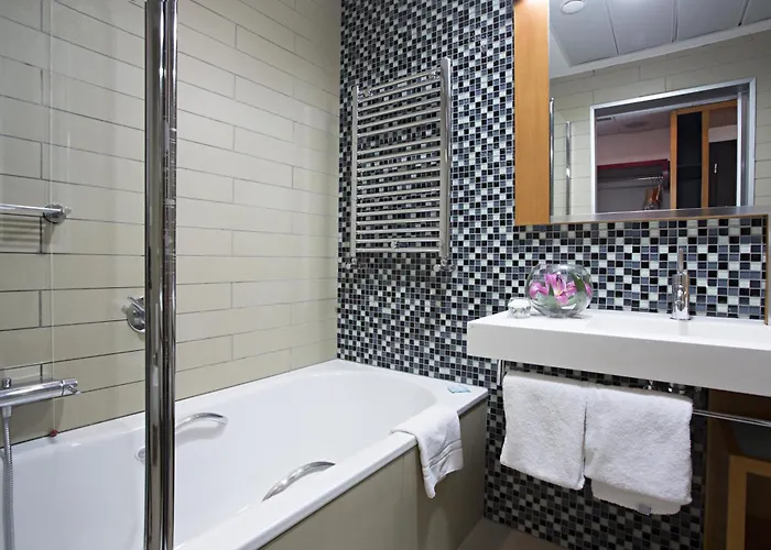 Novotel Eur מלון